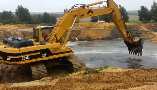 Рытье водоемов в Старой Руссе - цена от 930 руб. | ГОСТСТРОЙ 